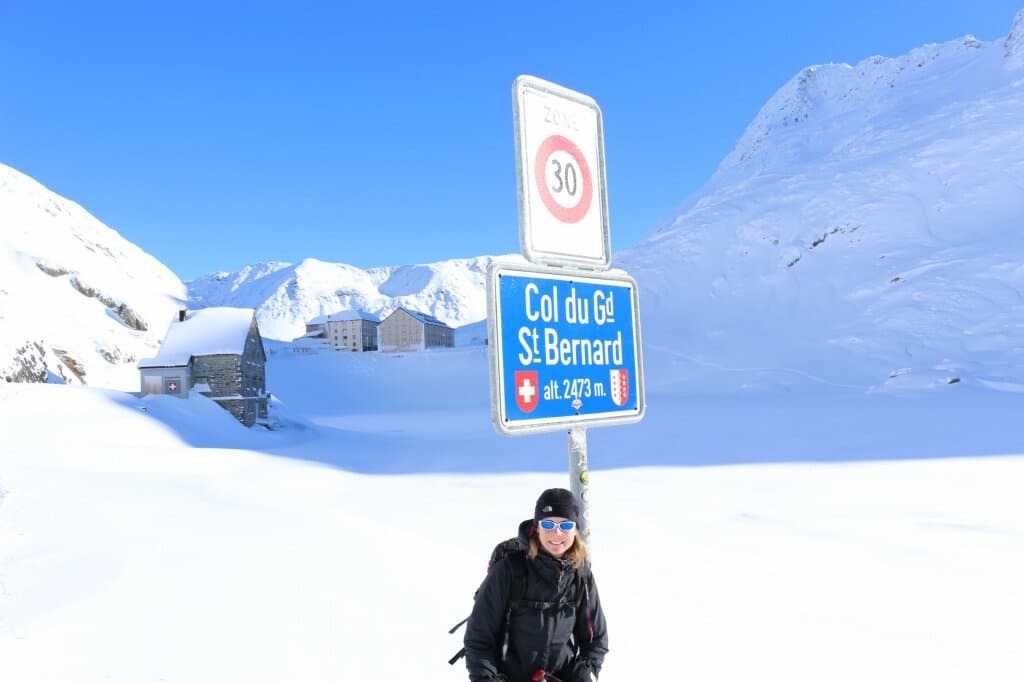 grand-saint-bernard-hiver