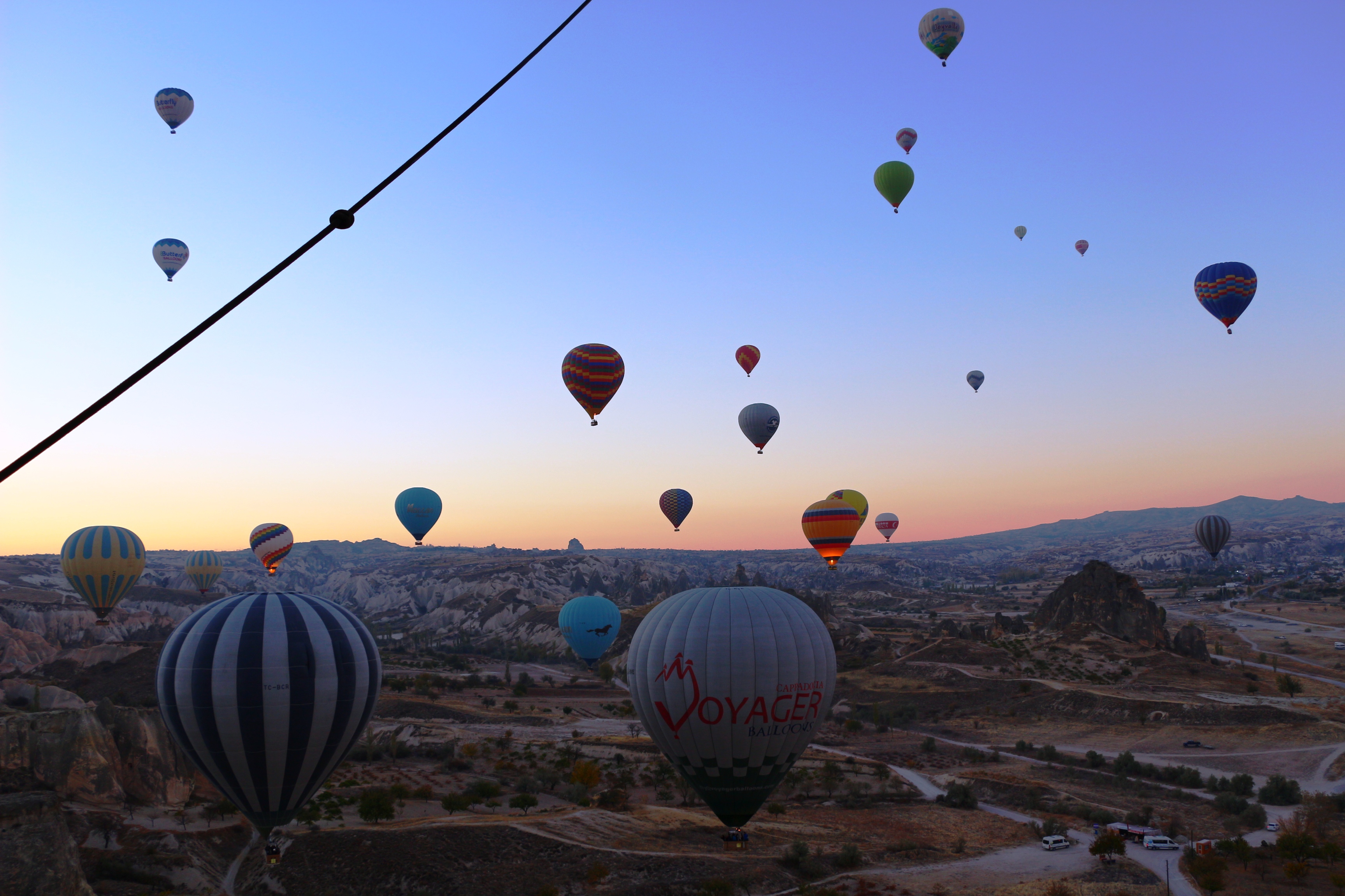 Montgolfiere En Cappadoce Vol Au Dessus Des Cheminees De Fees