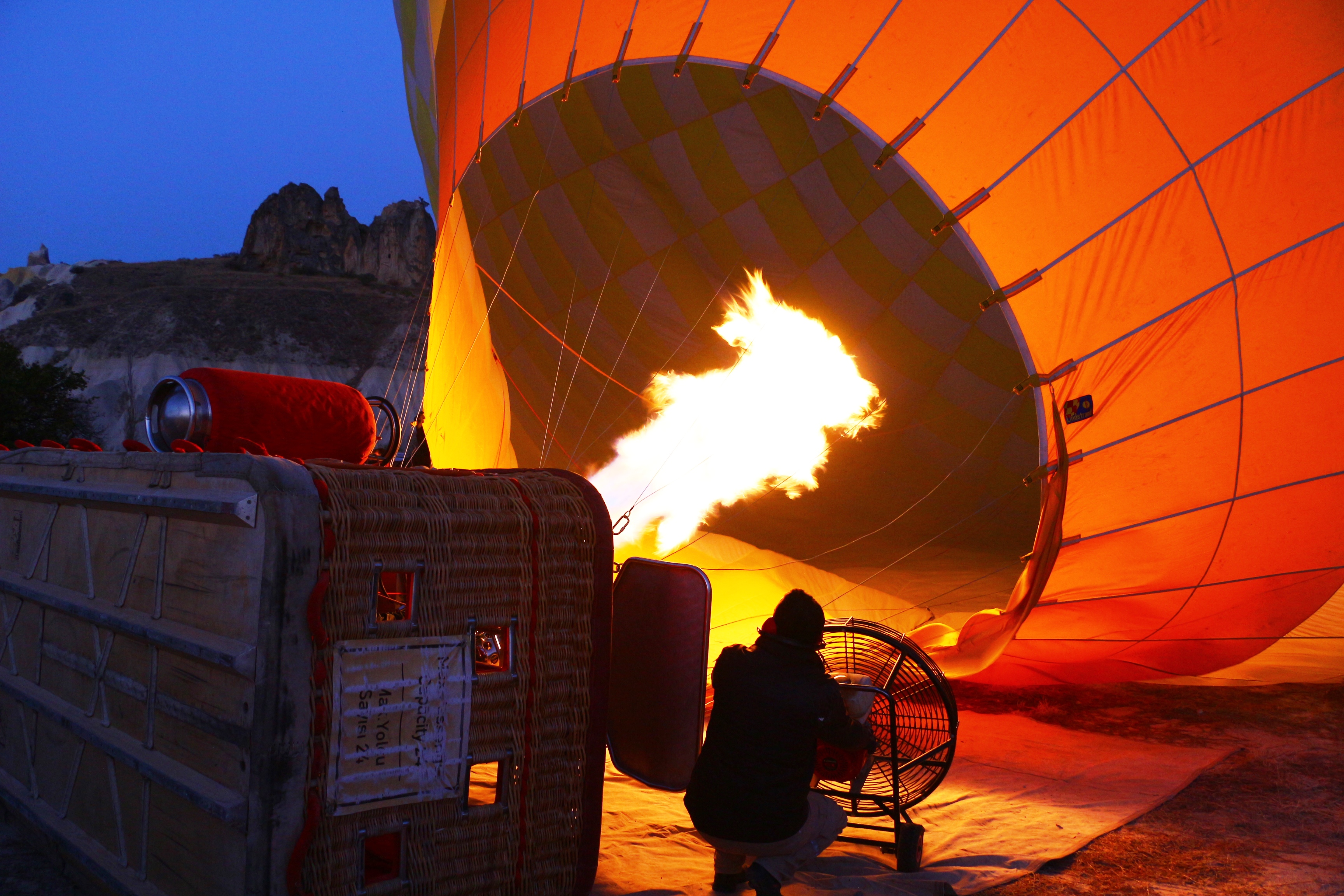 montgolfiere en cappadoce gonflage