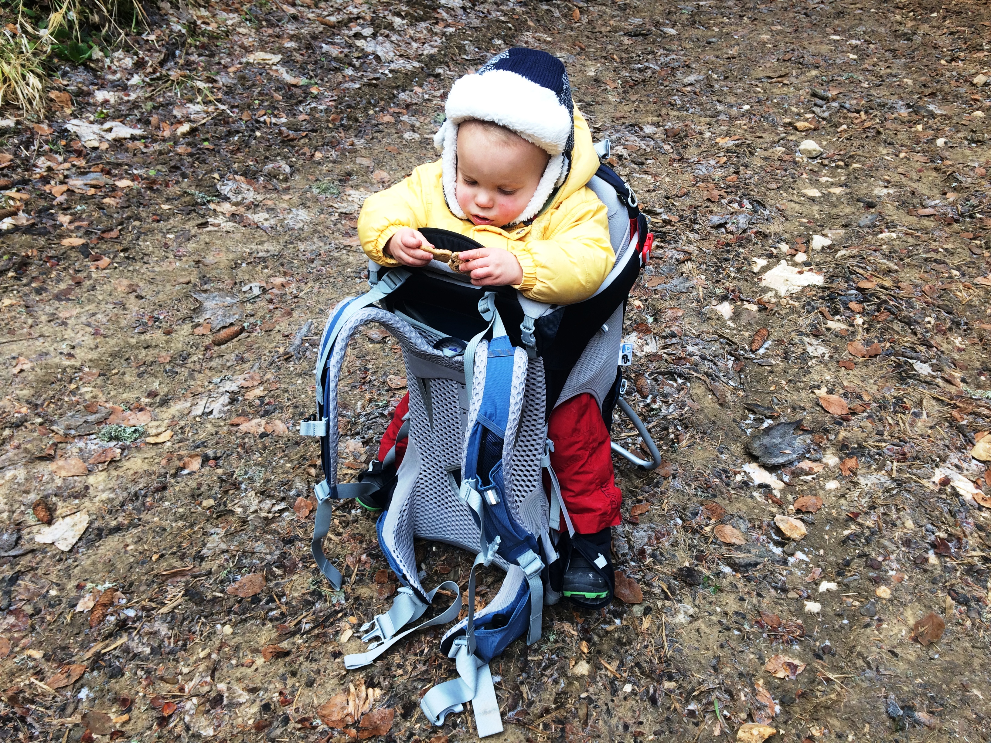 porte-bebe de randonnee stabilite