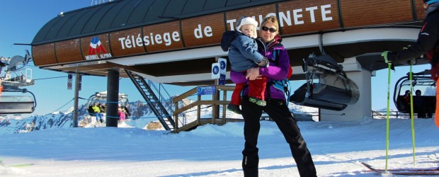 Vacances à la neige avec bébé : activités, conseils et idées d’itinéraires