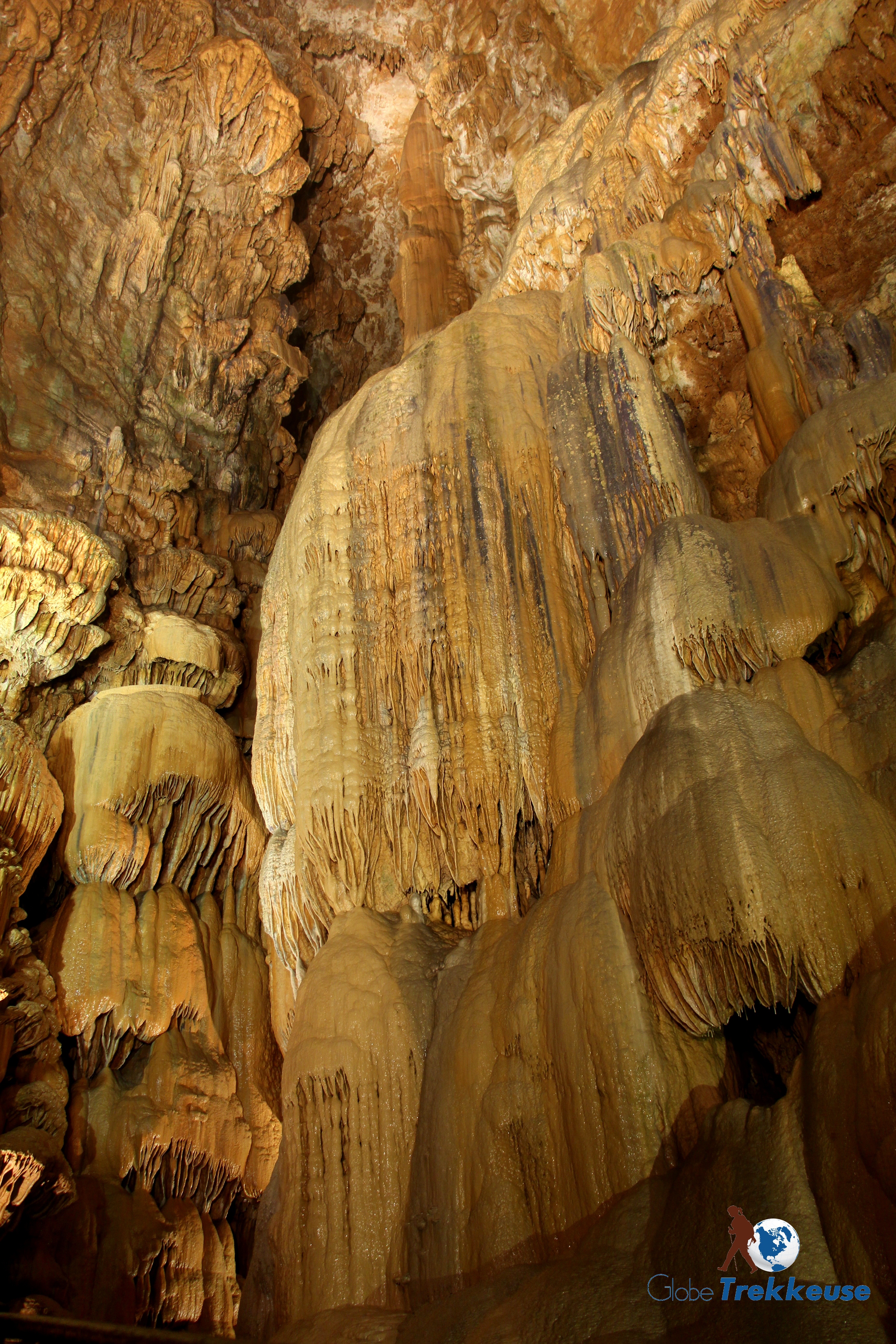 Gouffre de Padirac stalactites-geants