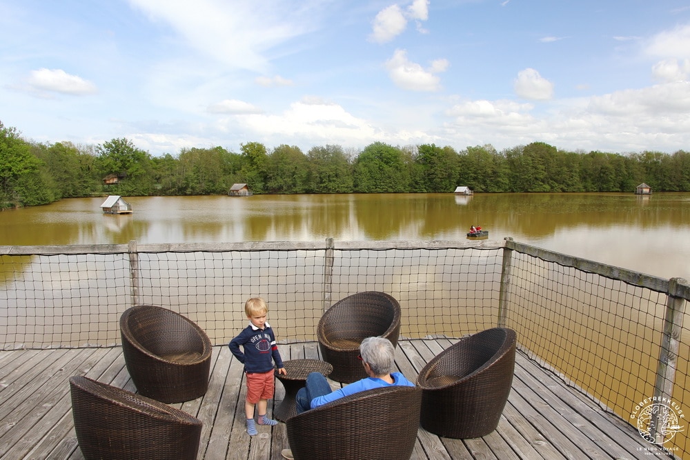 sejour insolite dombes cabane flottante