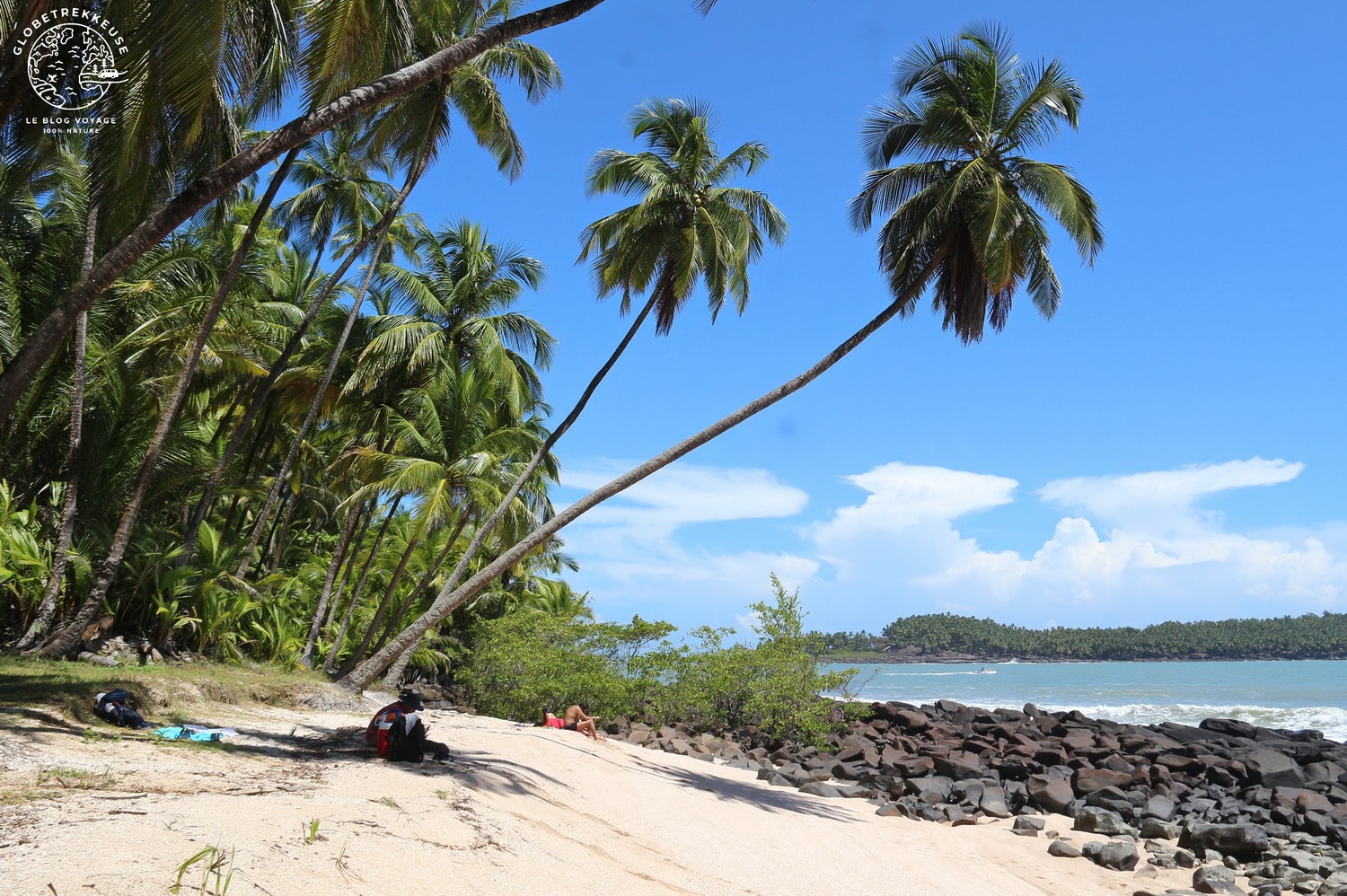 iles du salut guyane plage