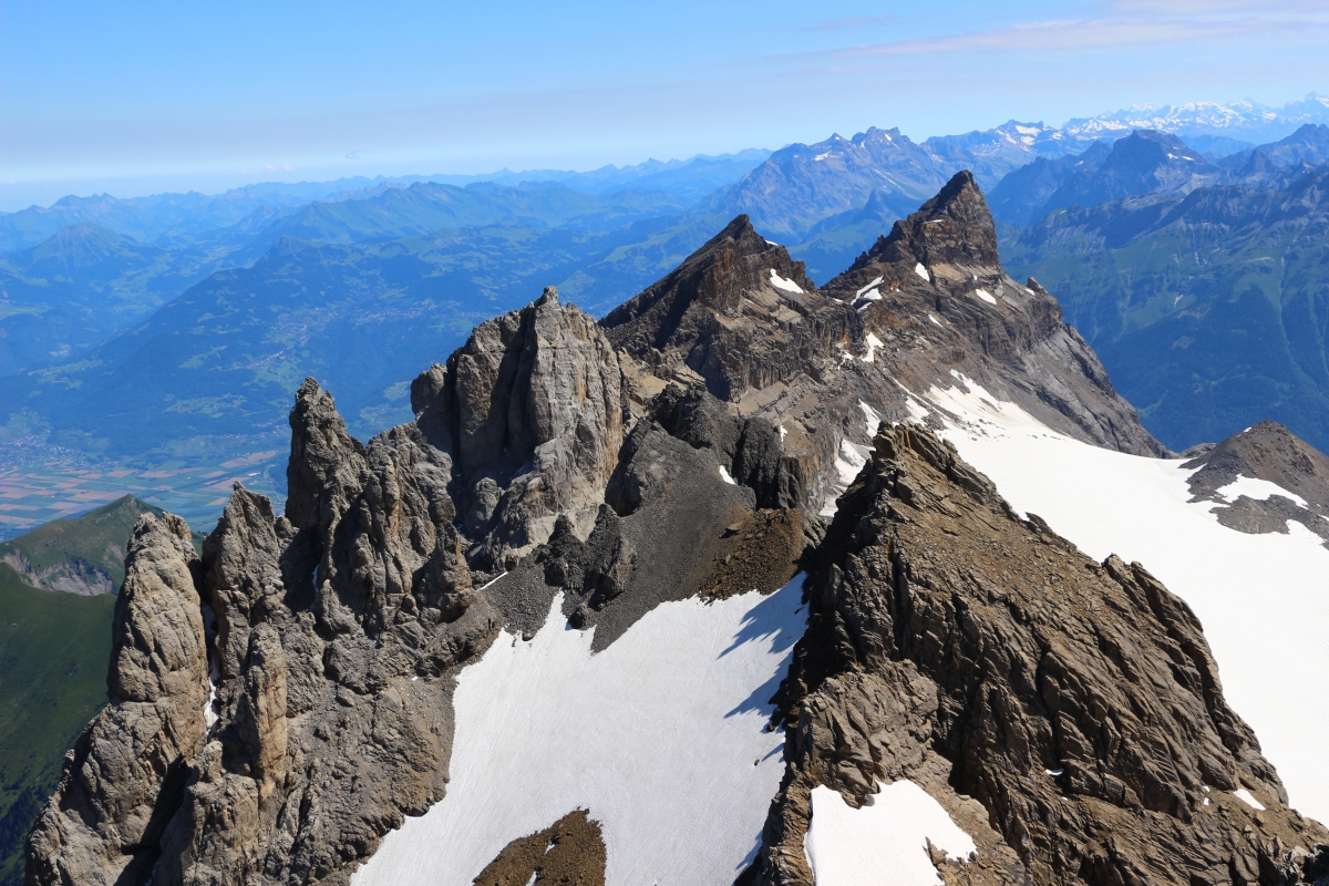 Tour des dents du midi histoire